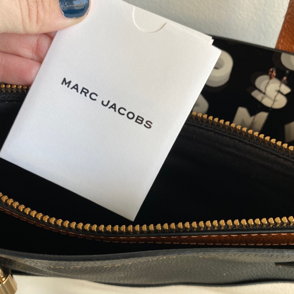Marc Jacobs Colorblock Leather Tote in Black, Cream & Tan - Picture 7 of 10